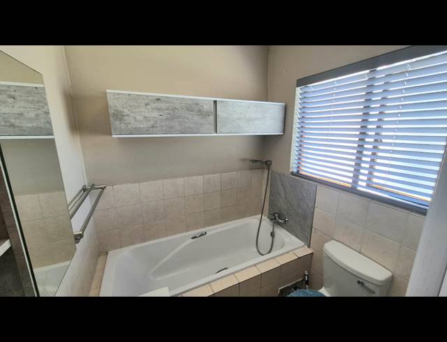2 BEDROOM TOWNHOUSE FOR SALE IN NOORDWYK